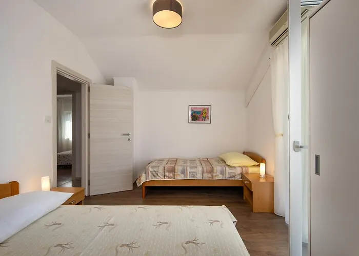 بيت للعطل House Goga Ledenice