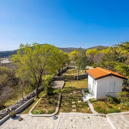 House Goga Ledenice