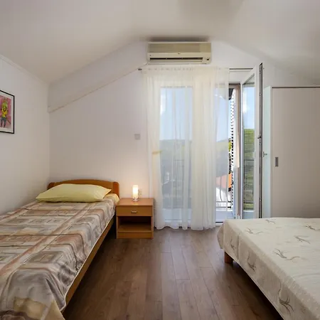 House Goga * Ledenice