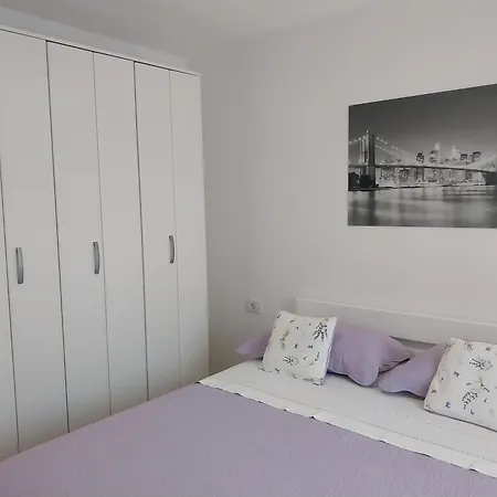 House Goga Ledenice