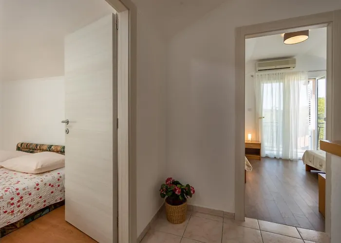 House Goga * Ledenice