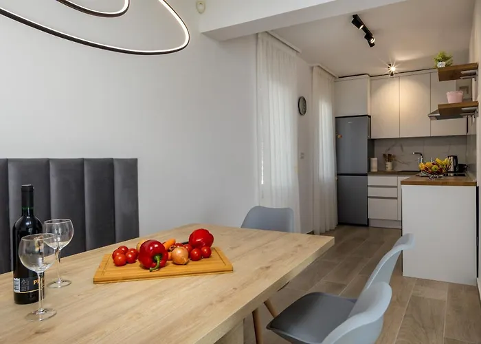 House Goga * Ledenice