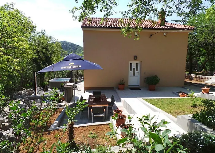 House Goga Ledenice